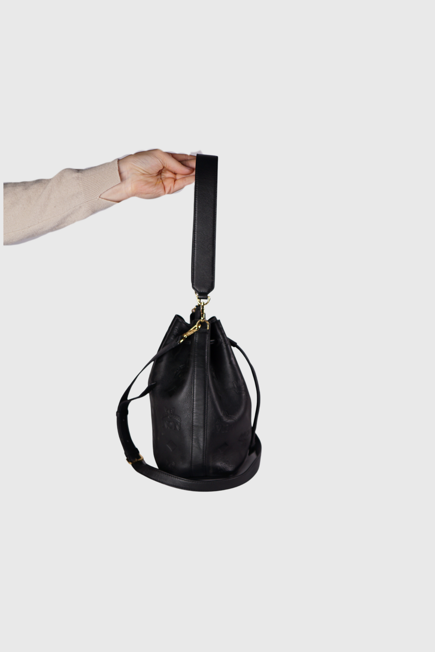 MCM Dessau Medium schwarz