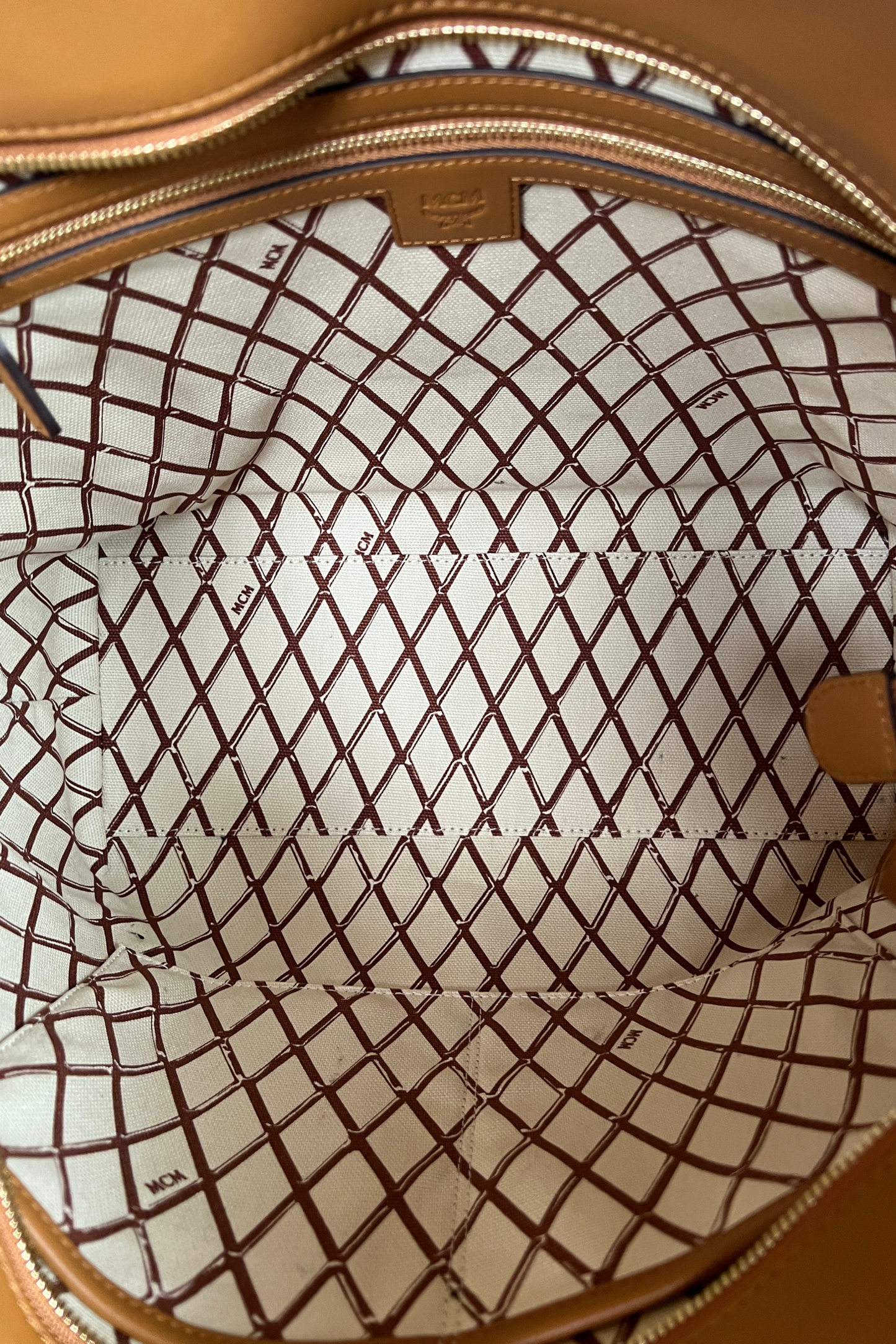 MCM Toni Shopper Medium