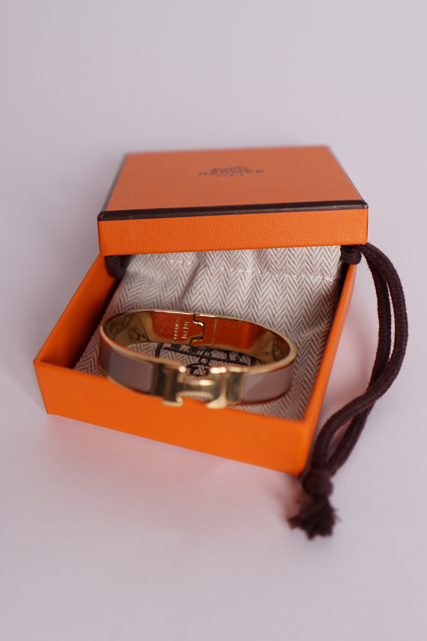 HERMÈS Clic H Armreif marron glace