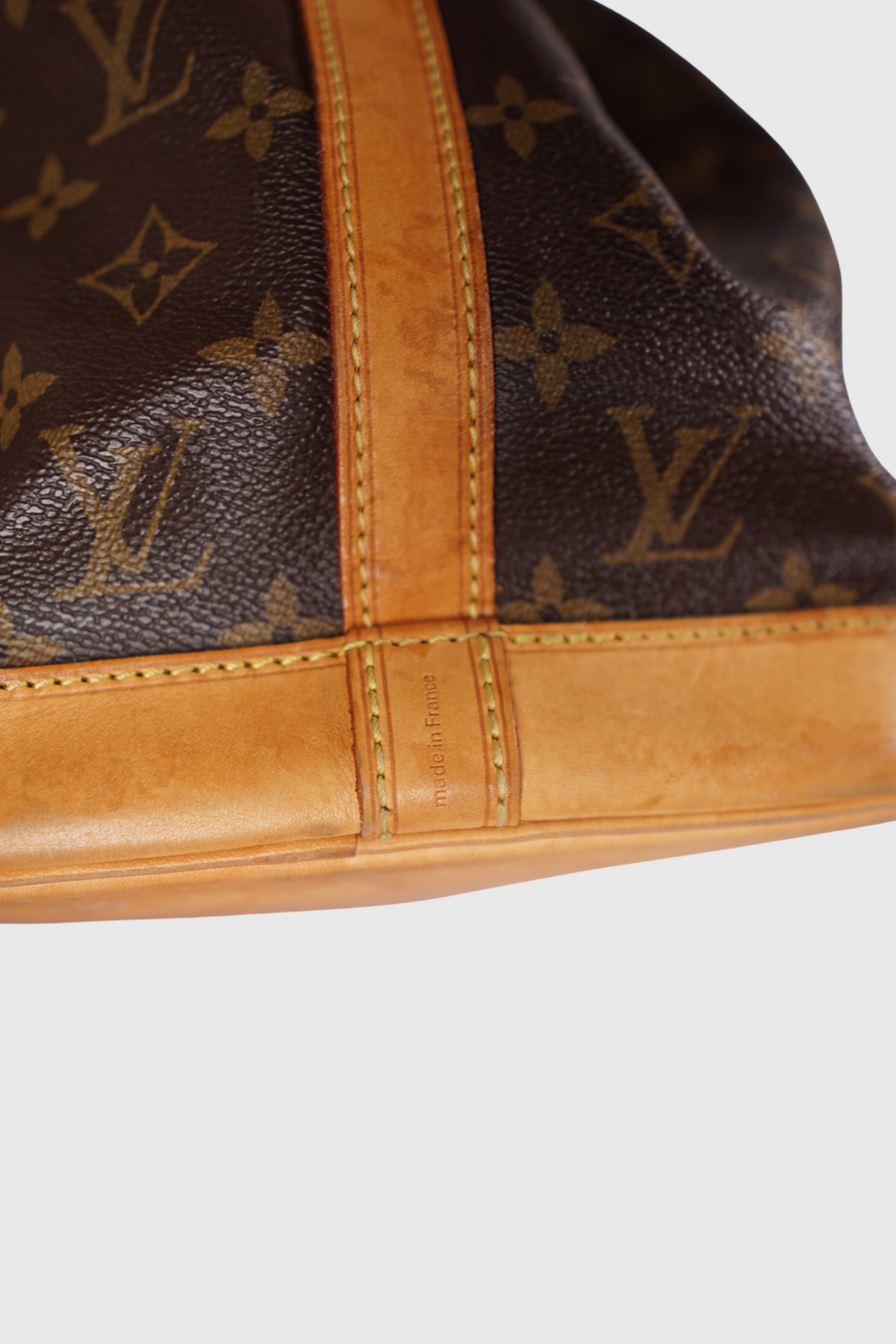 LOUIS VUITTON Petit Noé NM Monogram Canvas