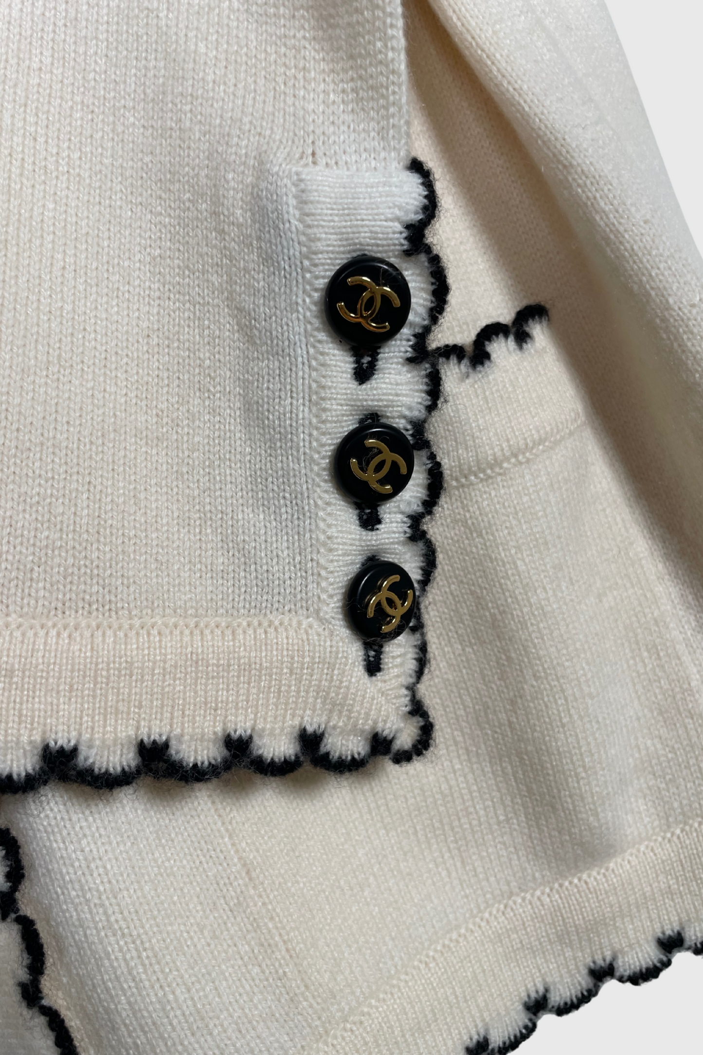 CHANEL Scallop Trim Cashmere Twinset | 34