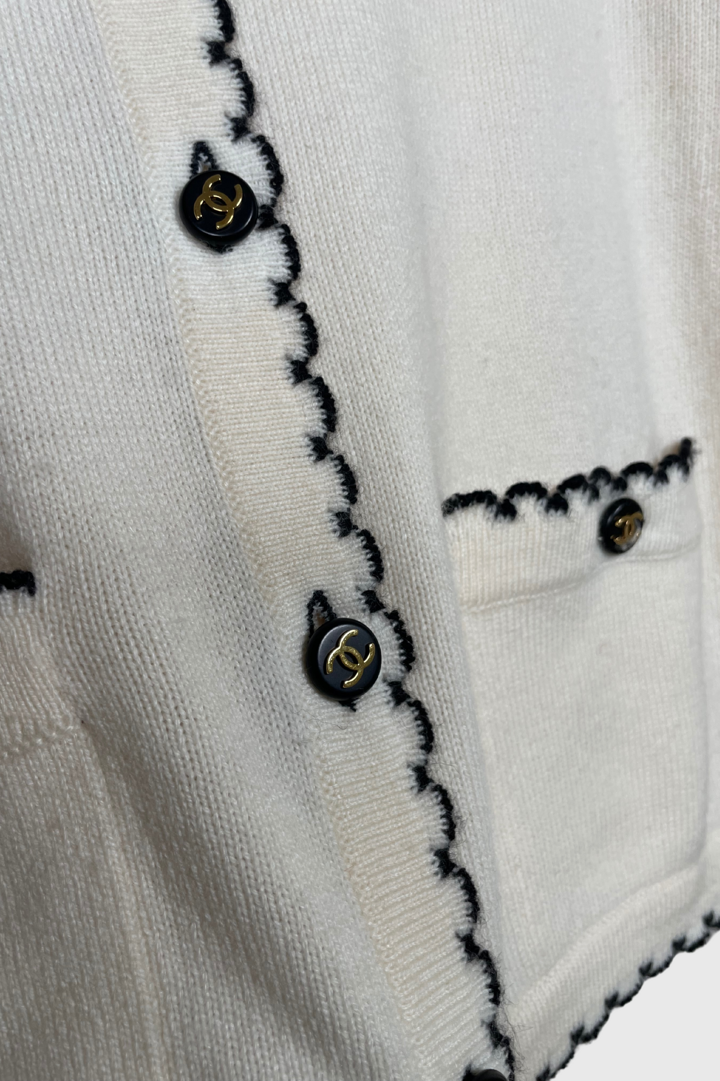CHANEL Scallop Trim Cashmere Twinset | 34