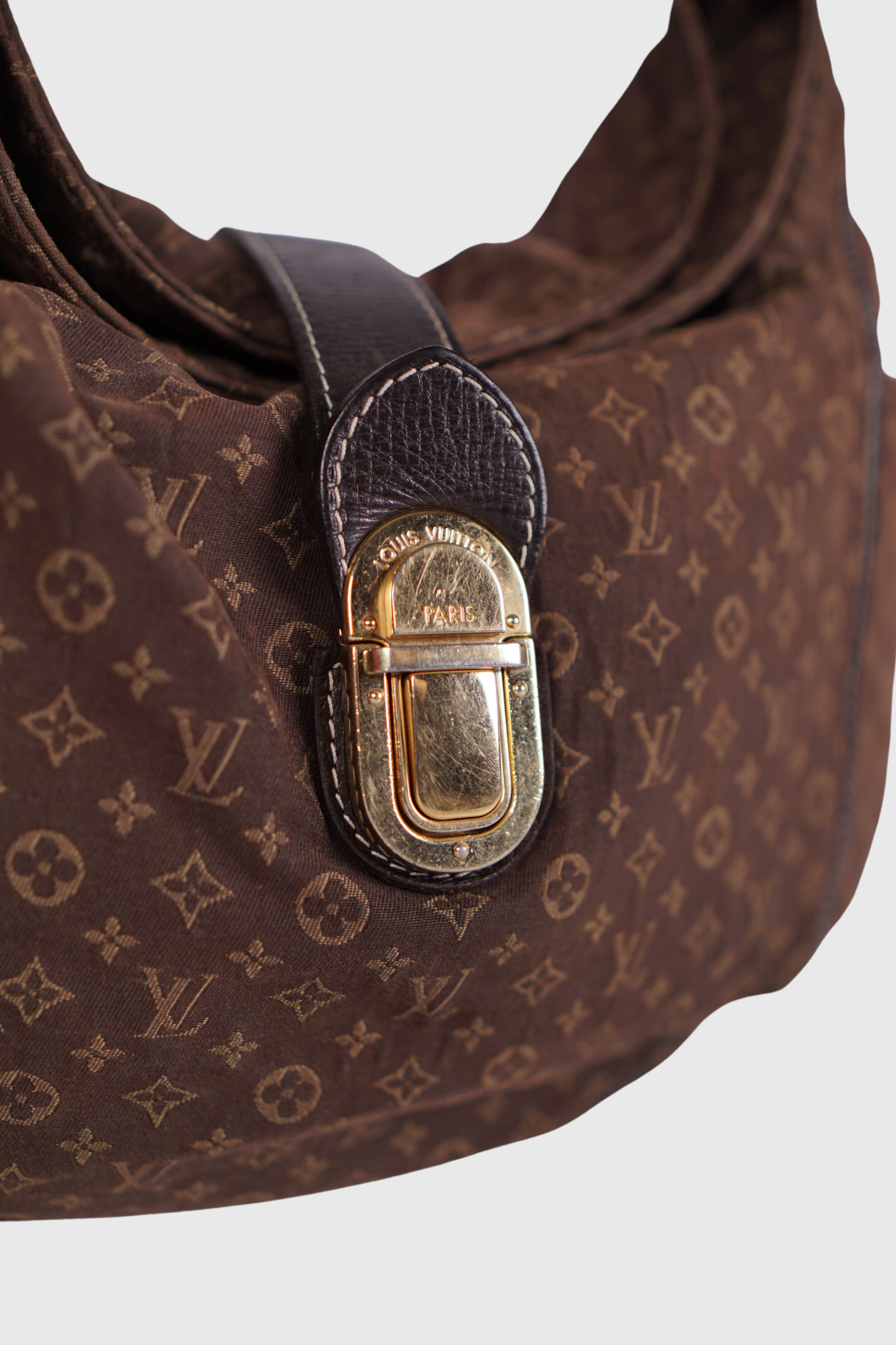LOUIS VUITTON Idylle Romance fusain
