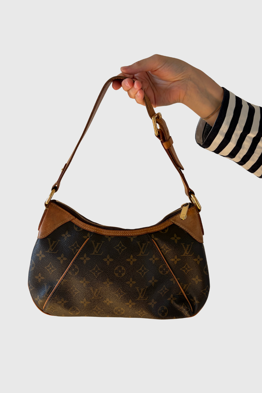 LOUIS VUITTON Thames PM Monogram