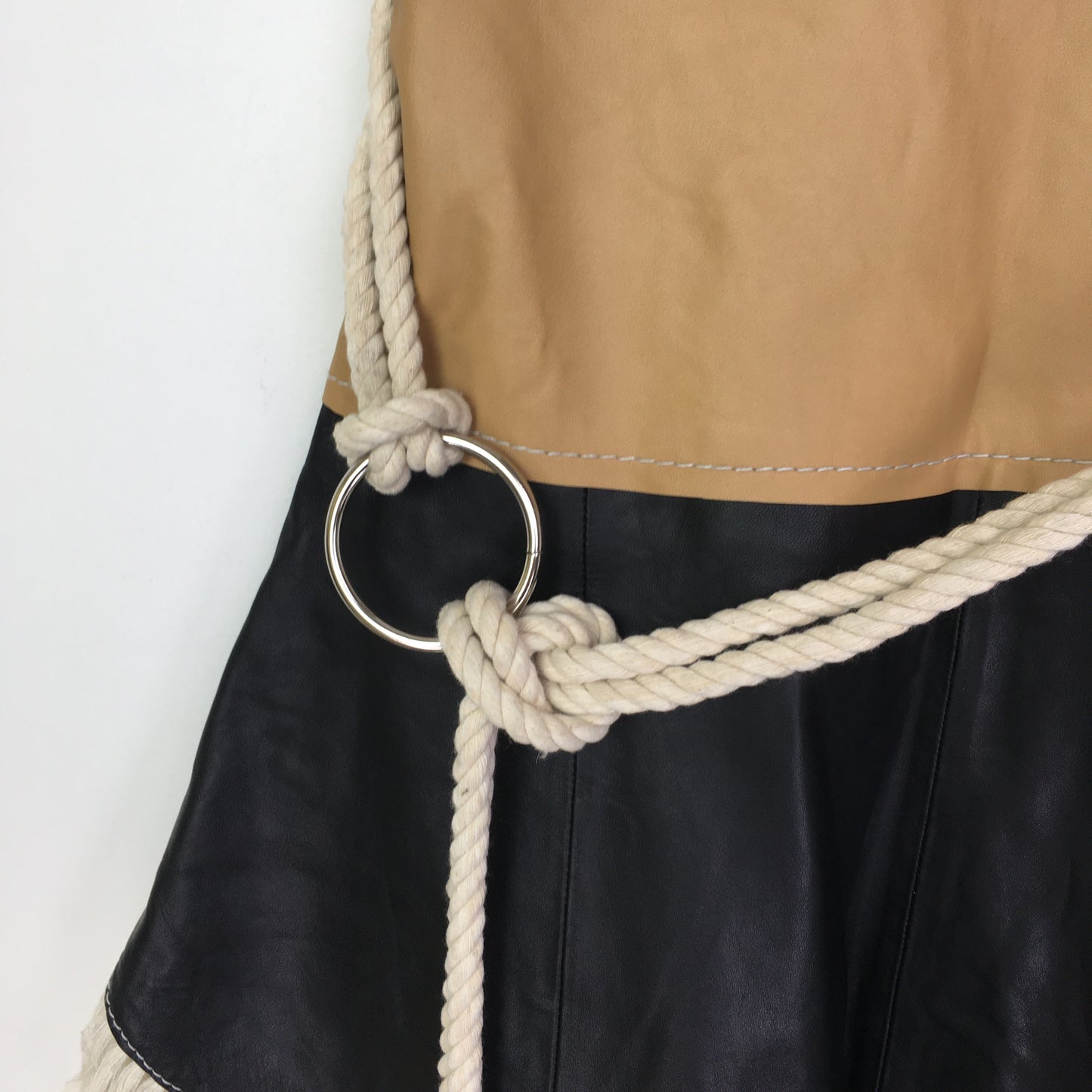 STAND STUDIO Amelia Lederrock | XXS