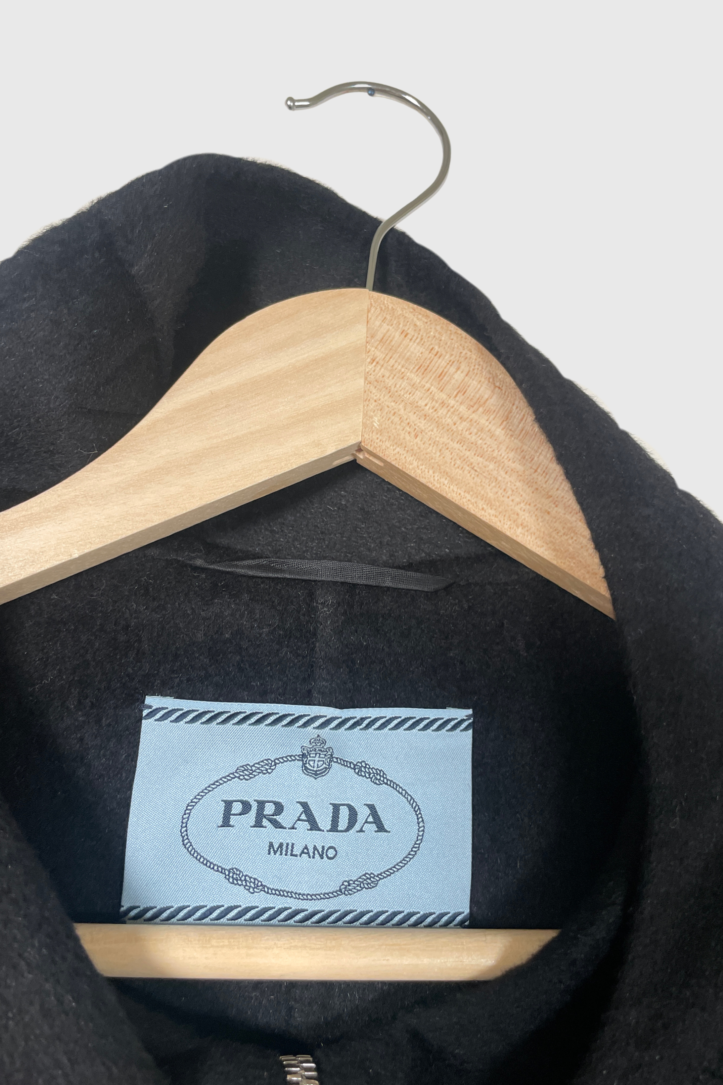 PRADA Mantel mit Kapuze F/W 2020 schwarz | 36