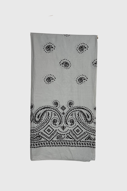 GIVENCHY Paisley Tuch