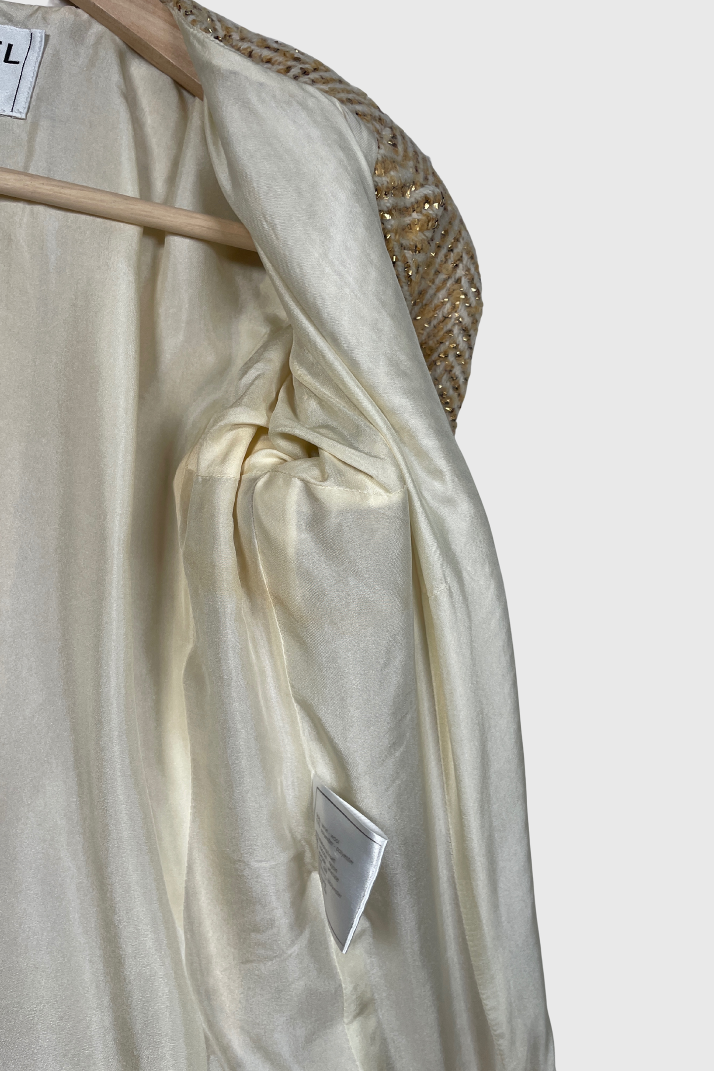 CHANEL Blazer Winter 2000 | 32