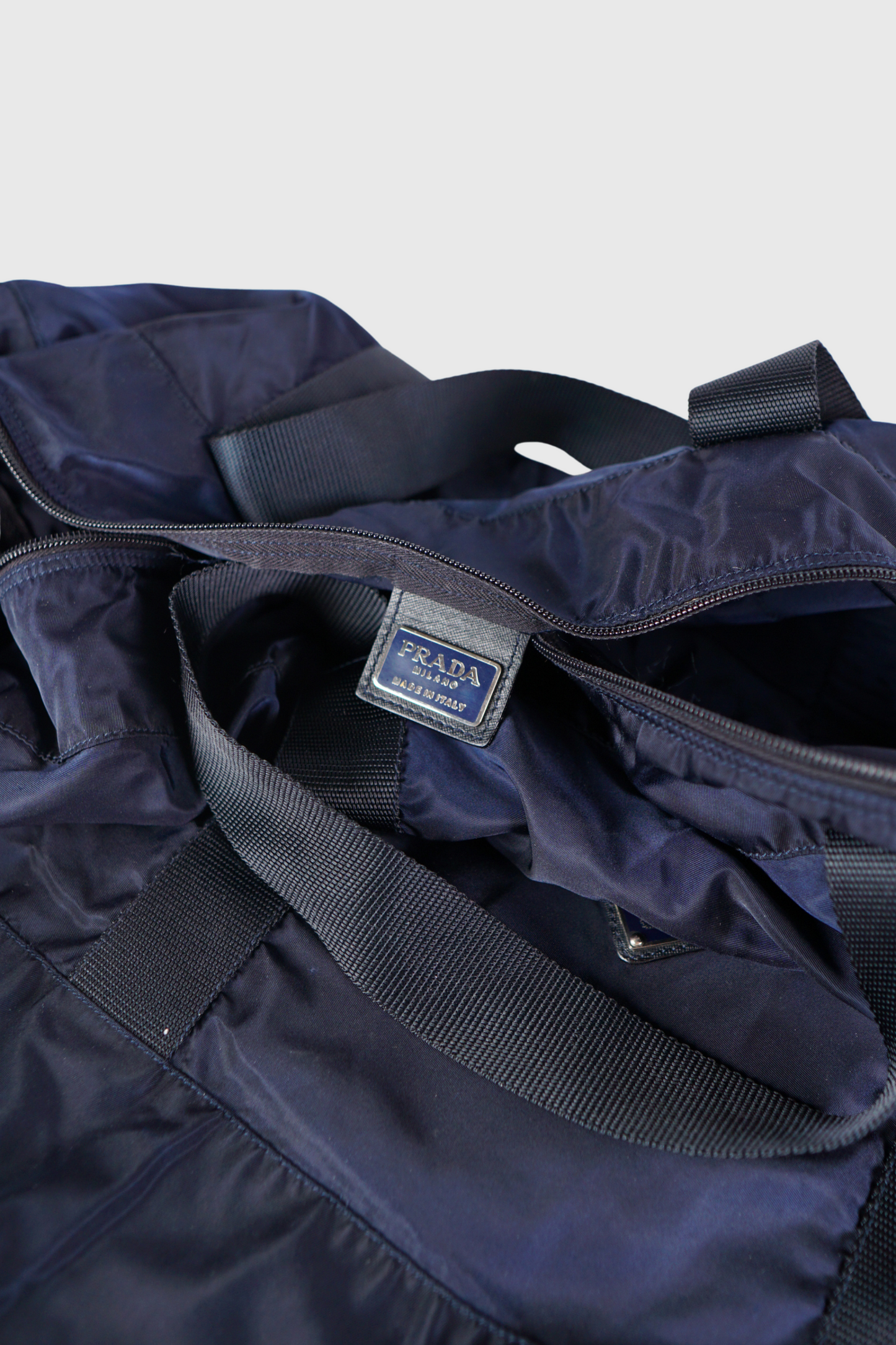 PRADA Nylon Duffle Reisetasche
