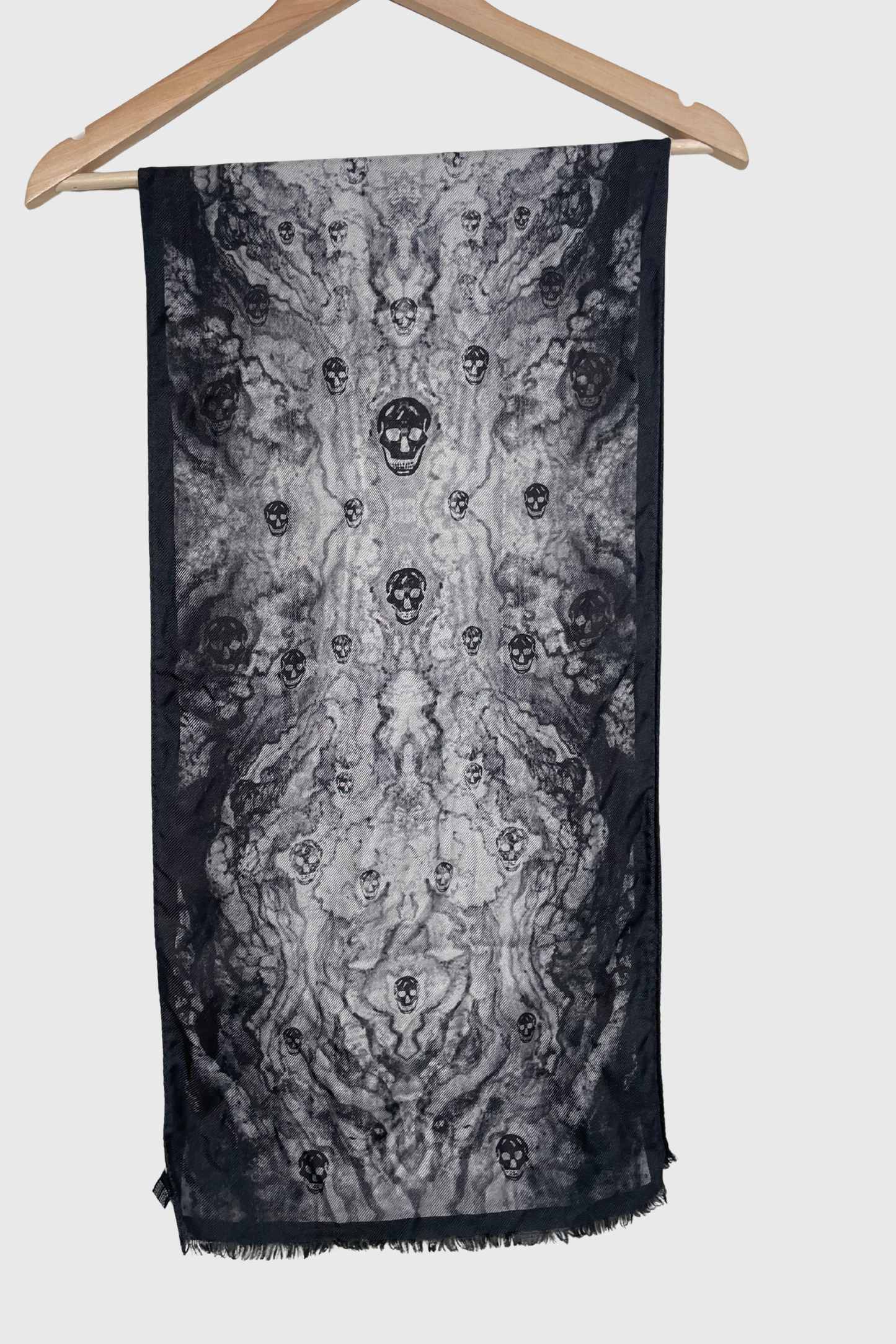 ALEXANDER MCQUEEN Seidentuch