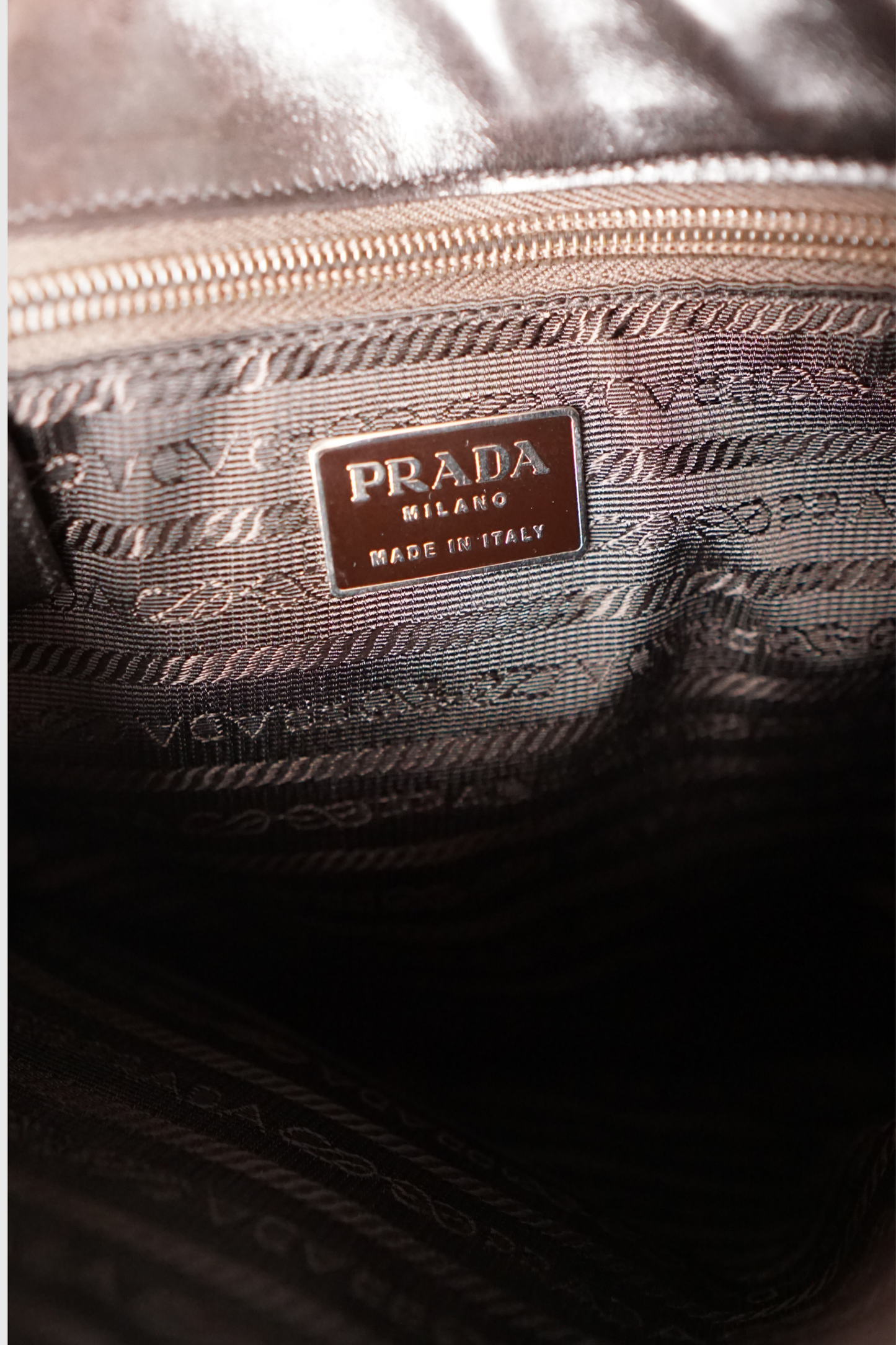 PRADA Tasche mit Kettenhenkel