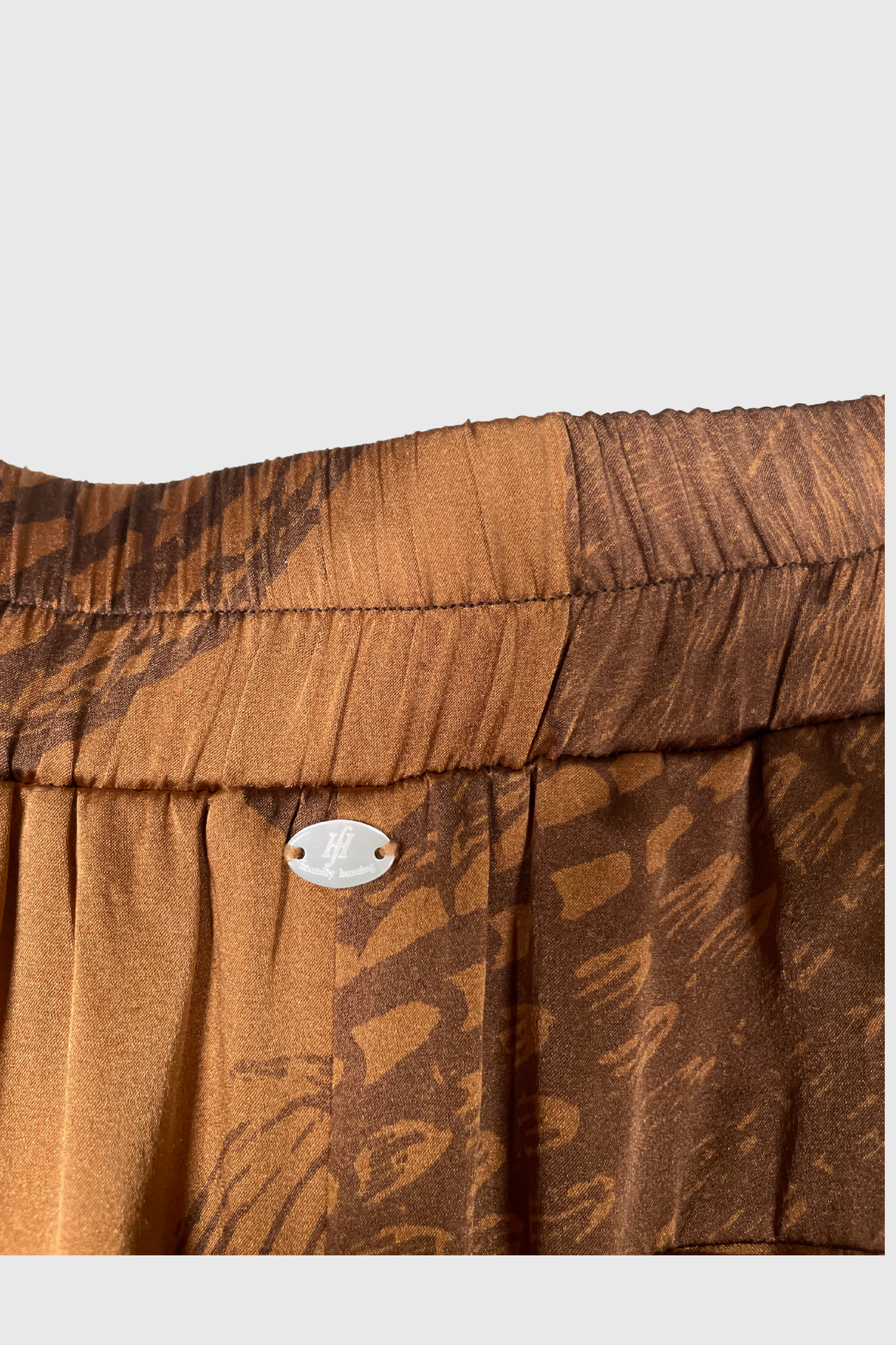FRIENDLY HUNTING Seidenhose | M
