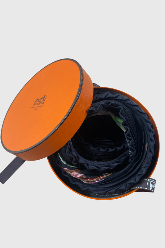 HERMÈS Le Carré Plissé