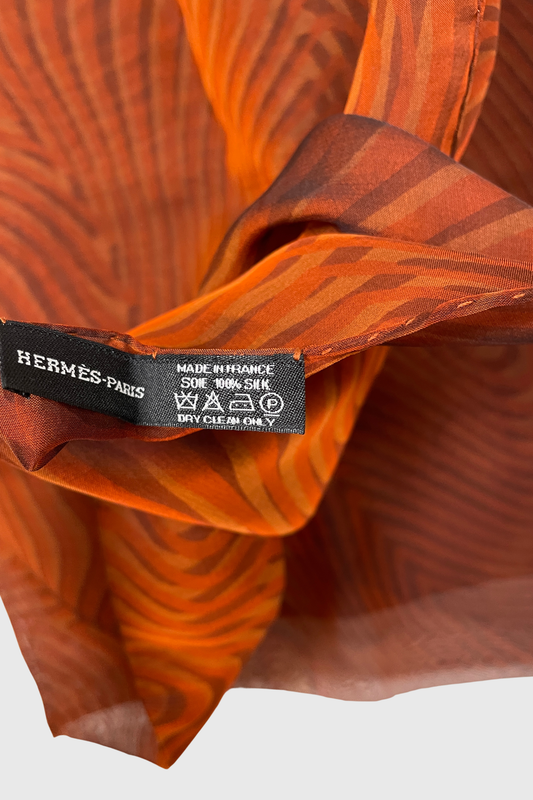 HERMÈS Seidentuch orange