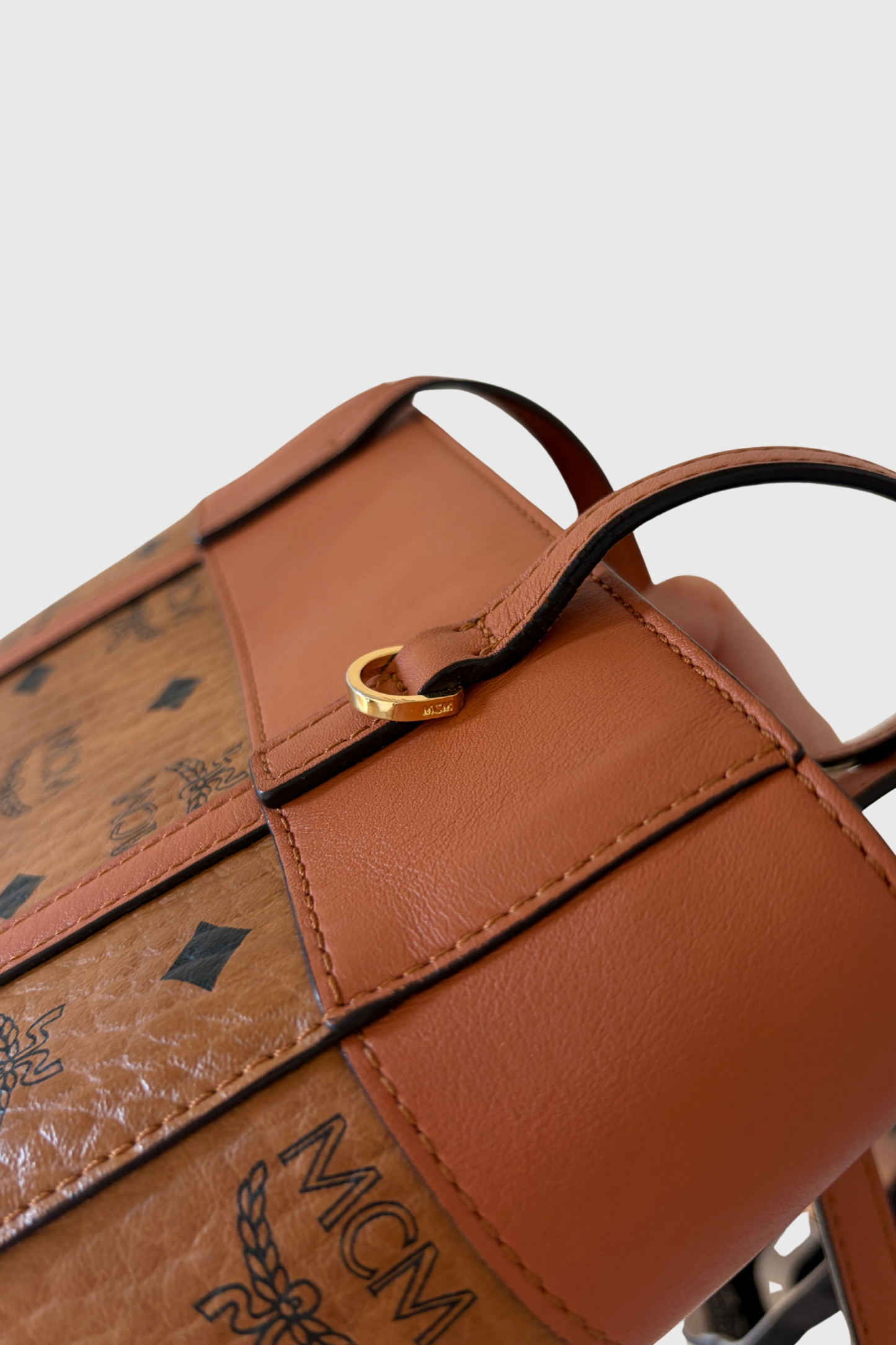 MCM Toni Top Zip Shopper Mini