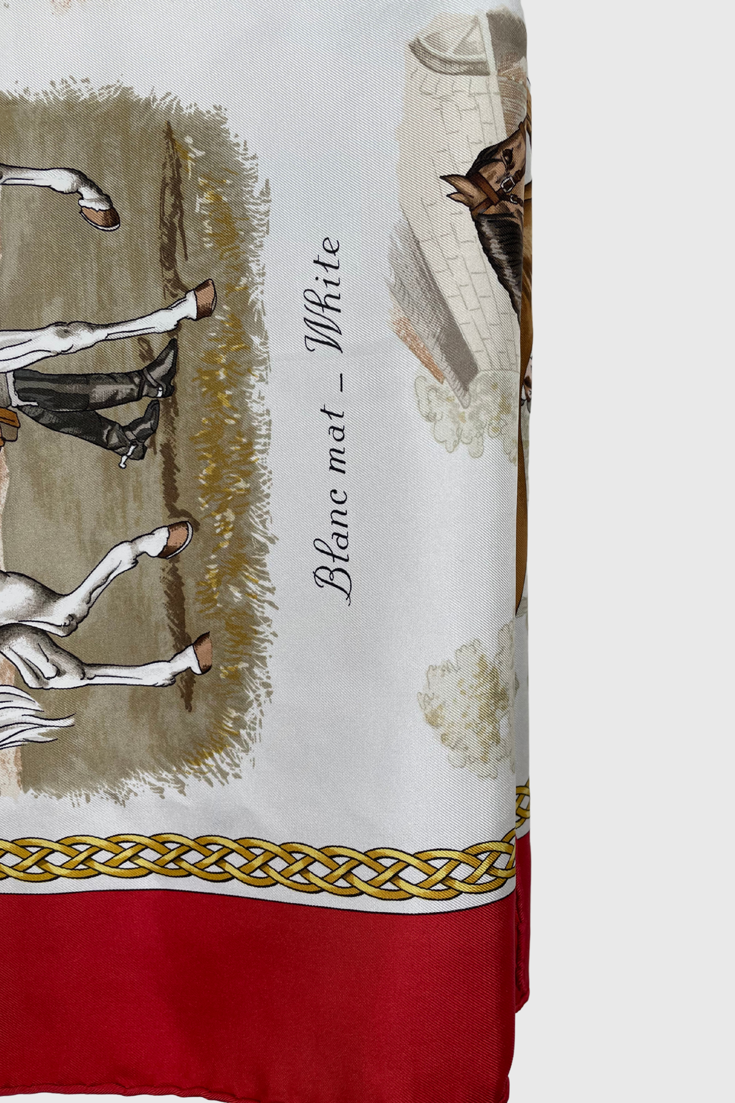 HERMÈS "Le Robes" Seidencarré