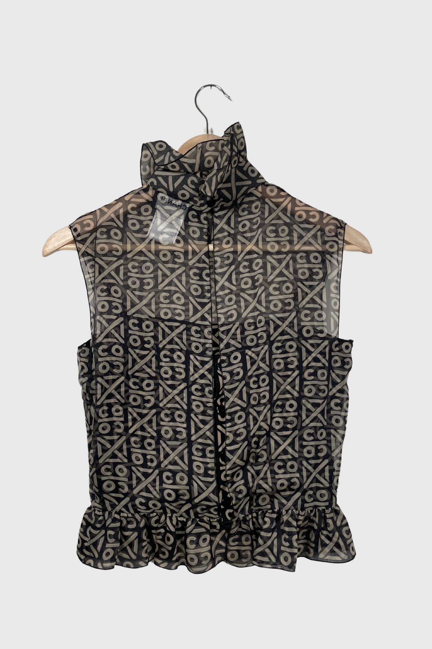 CHANEL Logo Seidentop | 32