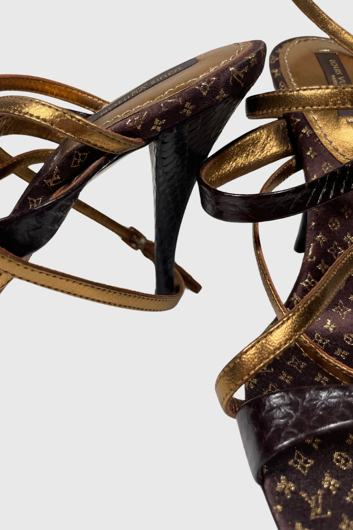 LOUIS VUITTON Riemchen Sandalen | 37,5