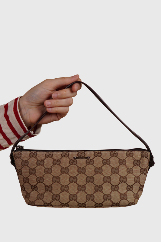 Gucci GG Canvas Boat Baguette Tasche